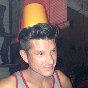 Meet your Posher, Johnny